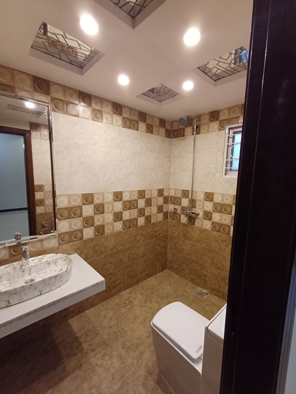 c8fa69bd-0da9-459d-8185-13aaa287c8a6